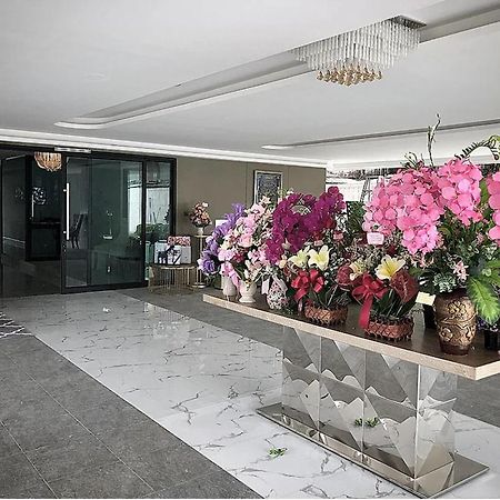 51 Suanplu Residence Bangkok Extérieur photo