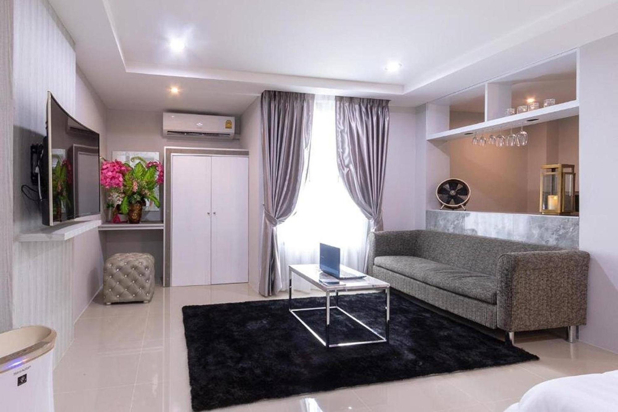 51 Suanplu Residence Bangkok Extérieur photo